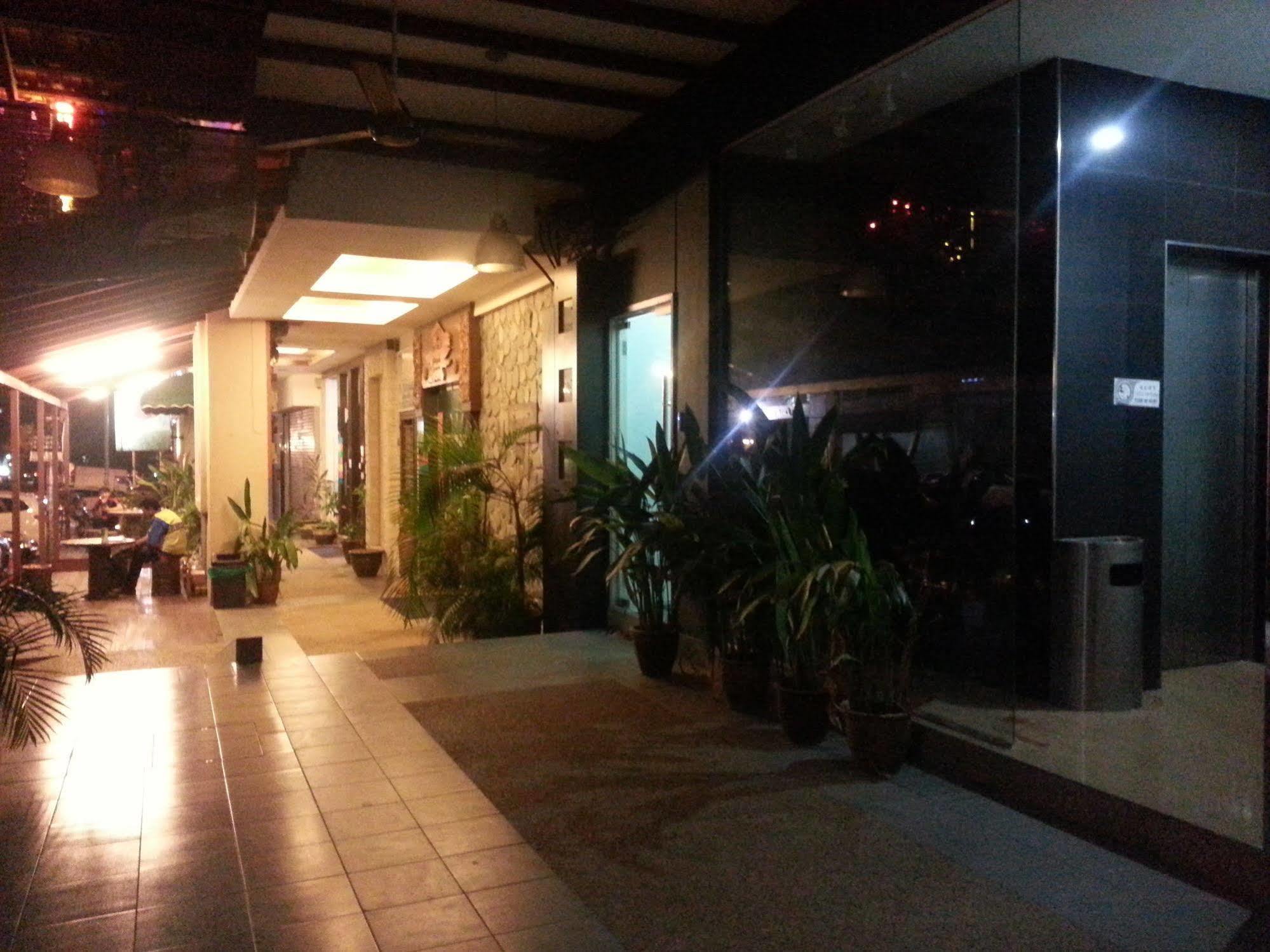 Hotel 193 ยะโฮร์บาห์รู ภายนอก รูปภาพ